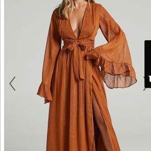 NWT Showpo dangerous woman dress!